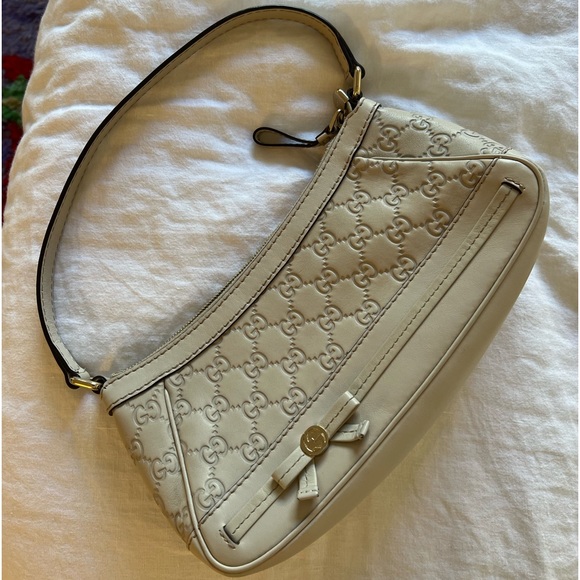 Vintage Gucci Shoulder Bag - Picture 3 of 10